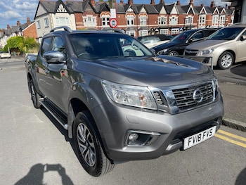 Used Nissan Navara 2018 for sale - 78605326: Photo