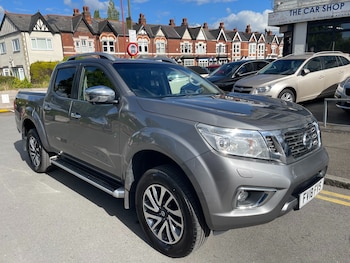 Used Nissan Navara 2018 for sale - 78605326: Photo