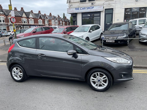 Used Ford Fiesta 2015 for sale - 74751527: Photo 11