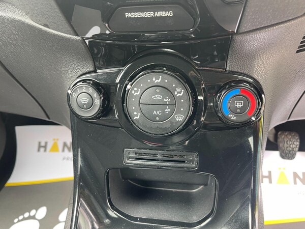 Used Ford Fiesta 2015 for sale - 74751527: Photo 40