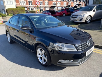 Used Volkswagen Passat 2014 for sale - 77916894: Photo