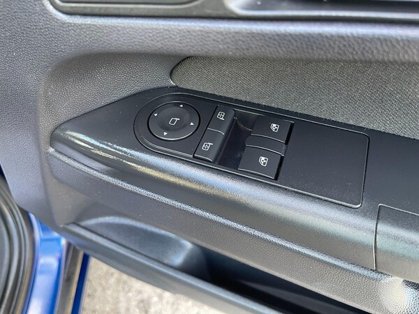 Used Vauxhall Zafira 2010 for sale - 75298054: Photo 35