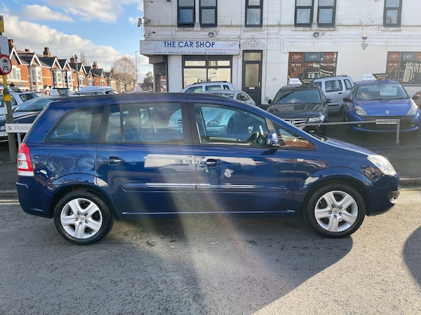 Used Vauxhall Zafira 2010 for sale - 75298054: Photo 8