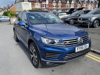 Used Volkswagen Touareg 2016 for sale - 78818149: Photo