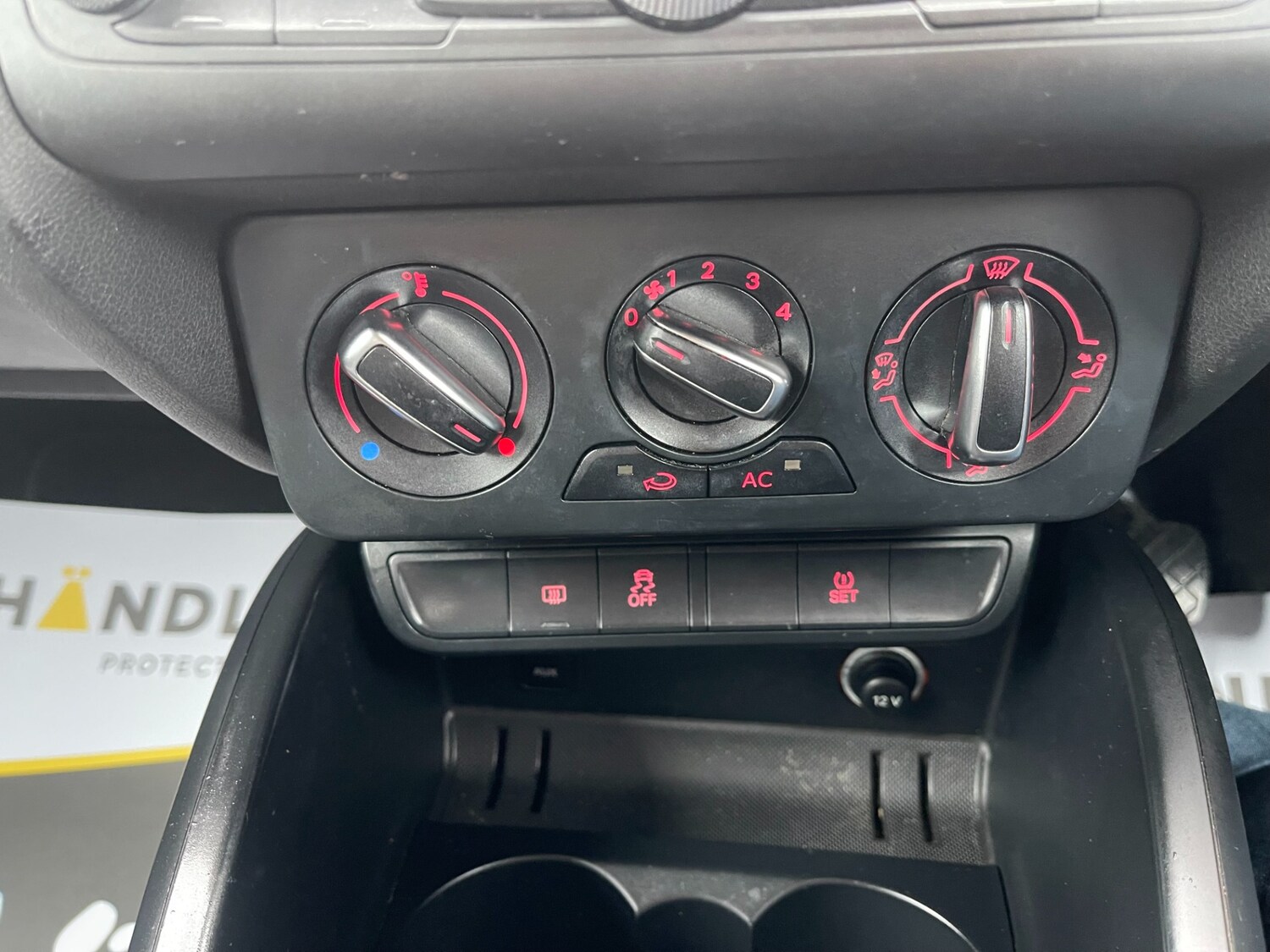 Used Audi A1 2014 for sale - 77730960: Photo 36