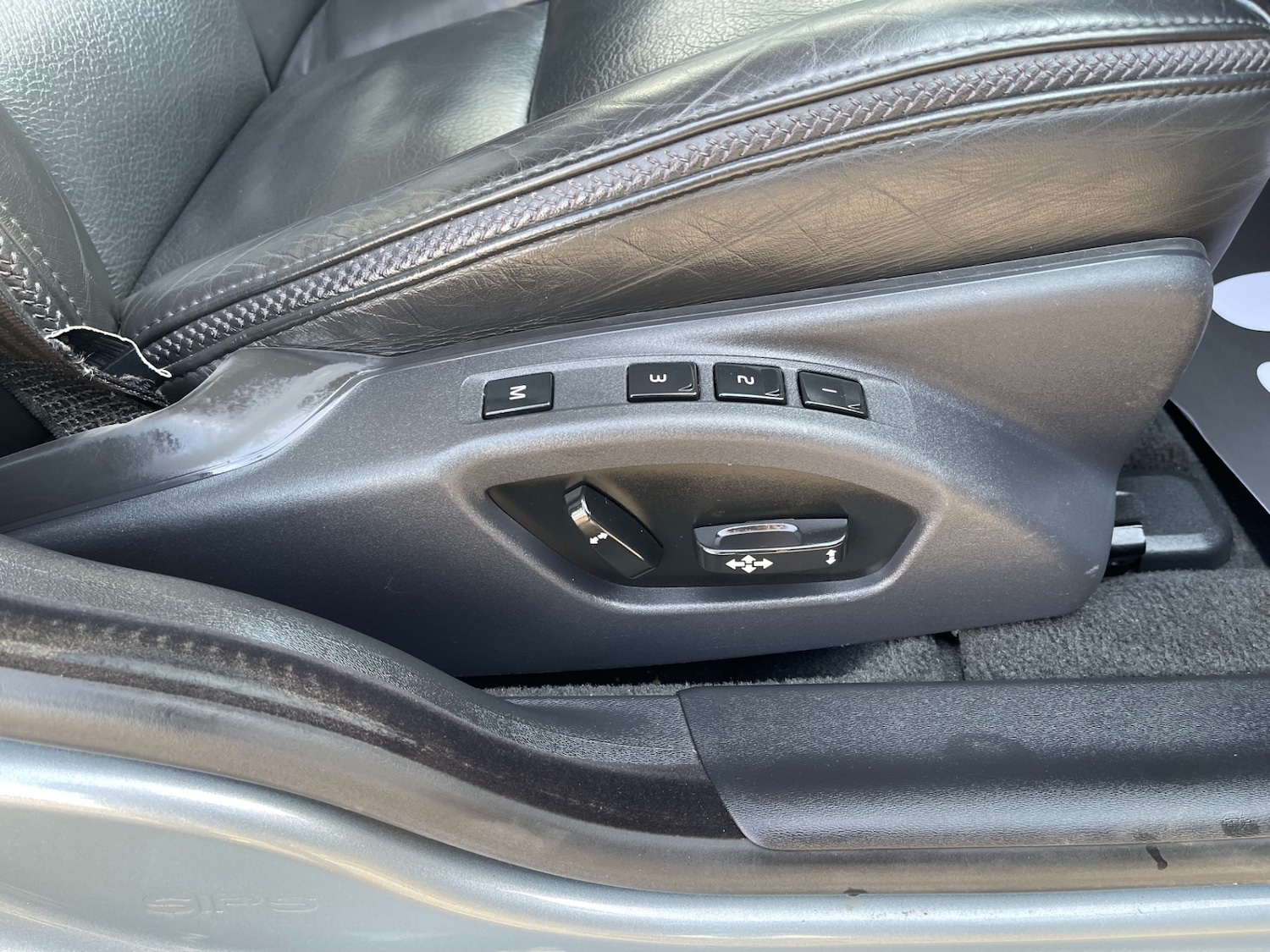 Used Volvo XC70 2013 for sale - 77950548: Photo 23