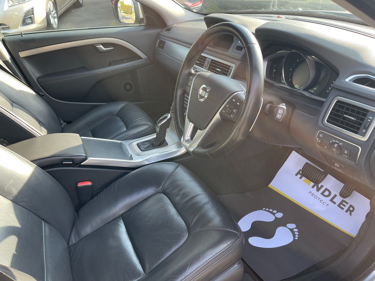 Used Volvo XC70 2013 for sale - 77950548: Photo 26