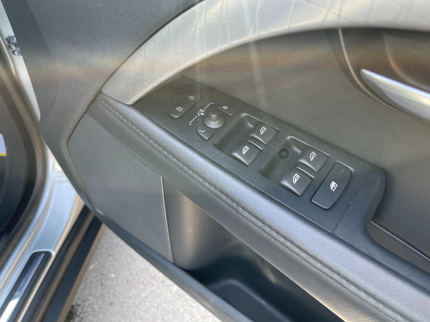 Used Volvo XC70 2013 for sale - 77950548: Photo 28