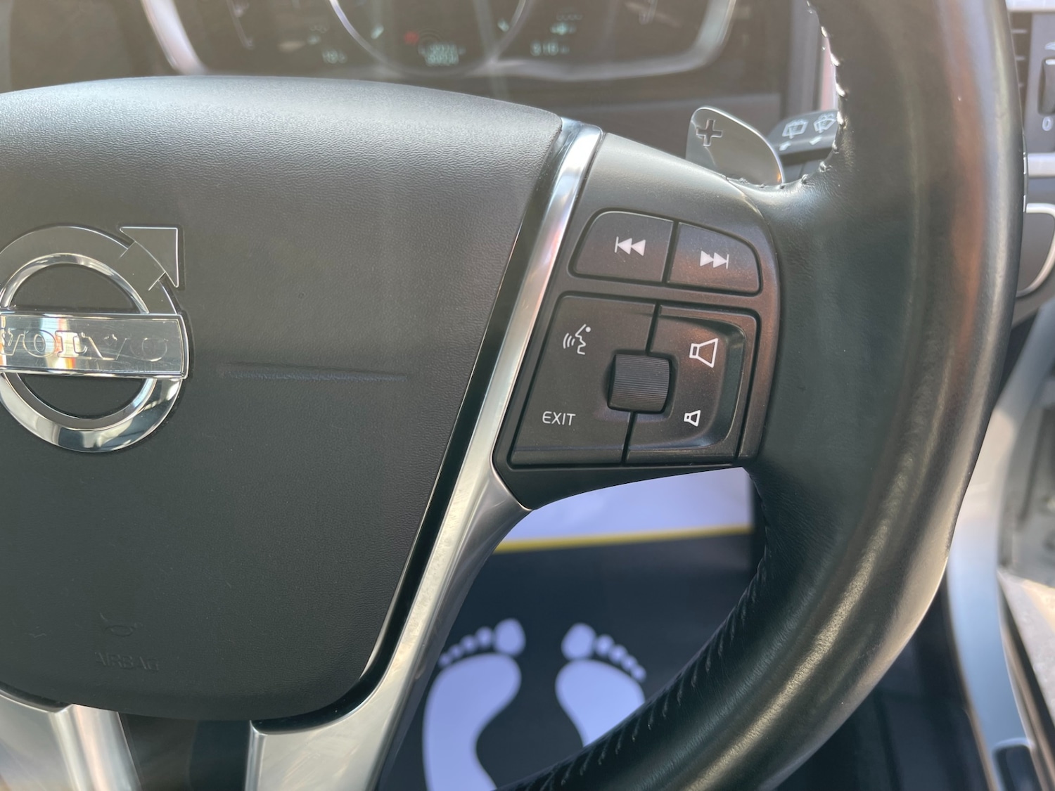 Used Volvo XC70 2013 for sale - 77950548: Photo 32