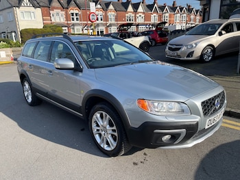 Used Volvo XC70 2013 for sale - 77950548: Photo