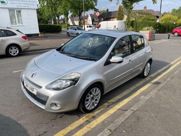 Used Renault Clio 2011 for sale - 74564734: Photo 12