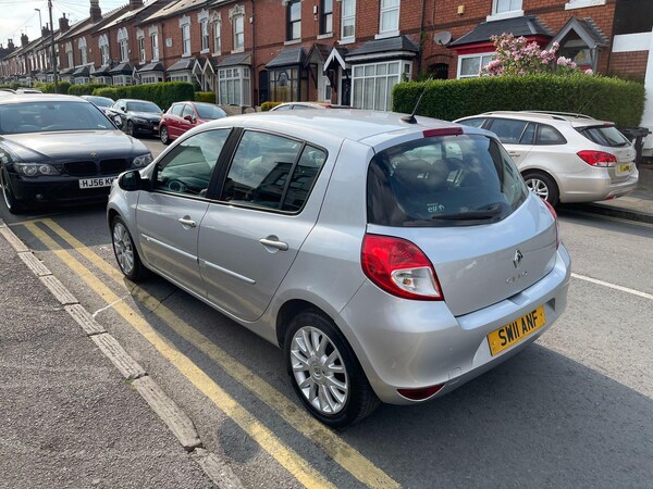 Used Renault Clio 2011 for sale - 74564734: Photo 15