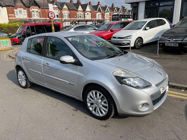 Used Renault Clio 2011 for sale - 74564734: Photo 4