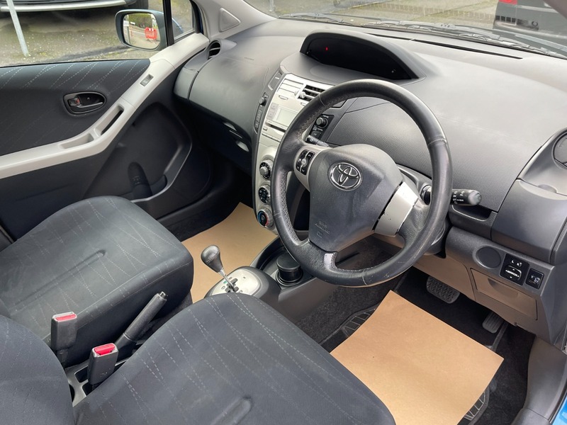 Used Toyota Yaris 2007 for sale - 76910809: Photo 21