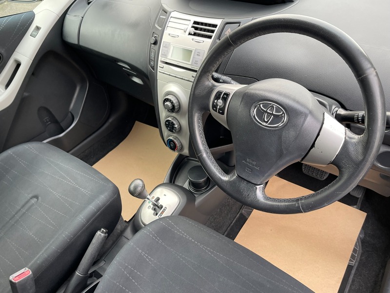 Used Toyota Yaris 2007 for sale - 76910809: Photo 26