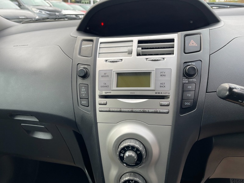 Used Toyota Yaris 2007 for sale - 76910809: Photo 29