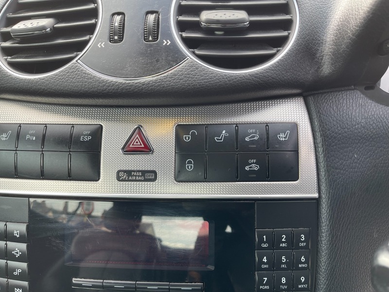 Used Mercedes-Benz CLK 2009 for sale - 76706522: Photo 28