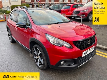 Used Peugeot 2008 2017 for sale - 76706521: Photo