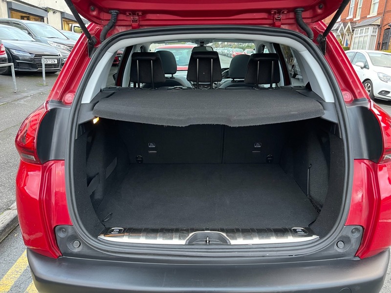 Used Peugeot 2008 2017 for sale - 76706521: Photo 37