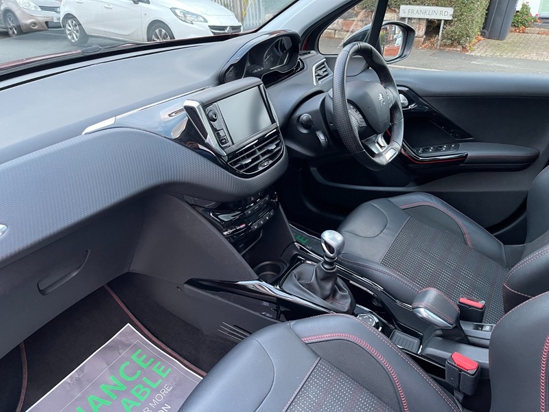 Used Peugeot 2008 2017 for sale - 76706521: Photo 42