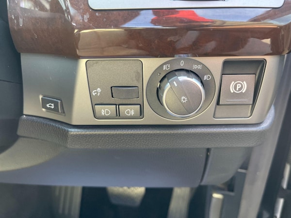 Used BMW 7 Series 2006 for sale - 73944121: Photo 32