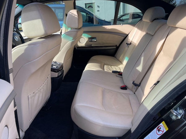 Used BMW 7 Series 2006 for sale - 73944121: Photo 36