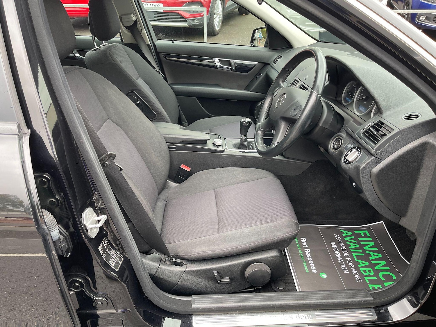 Used Mercedes-Benz C-Class 2010 for sale - 76001347: Photo 23