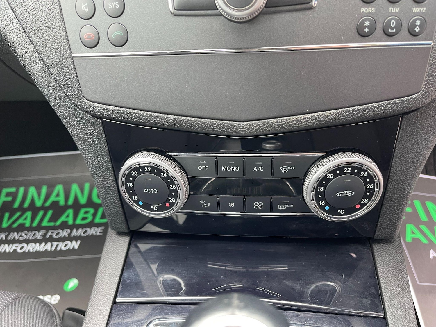 Used Mercedes-Benz C-Class 2010 for sale - 76001347: Photo 33