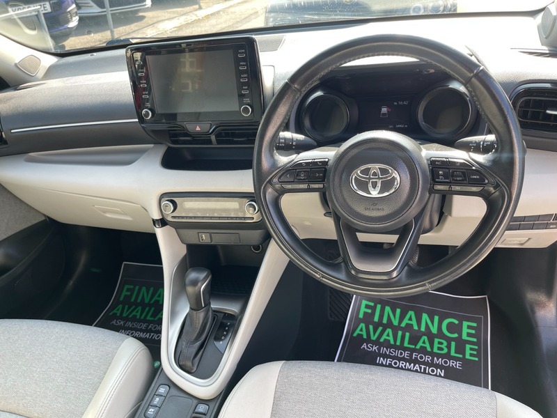 Used Toyota Yaris 2021 for sale - 76706526: Photo 31