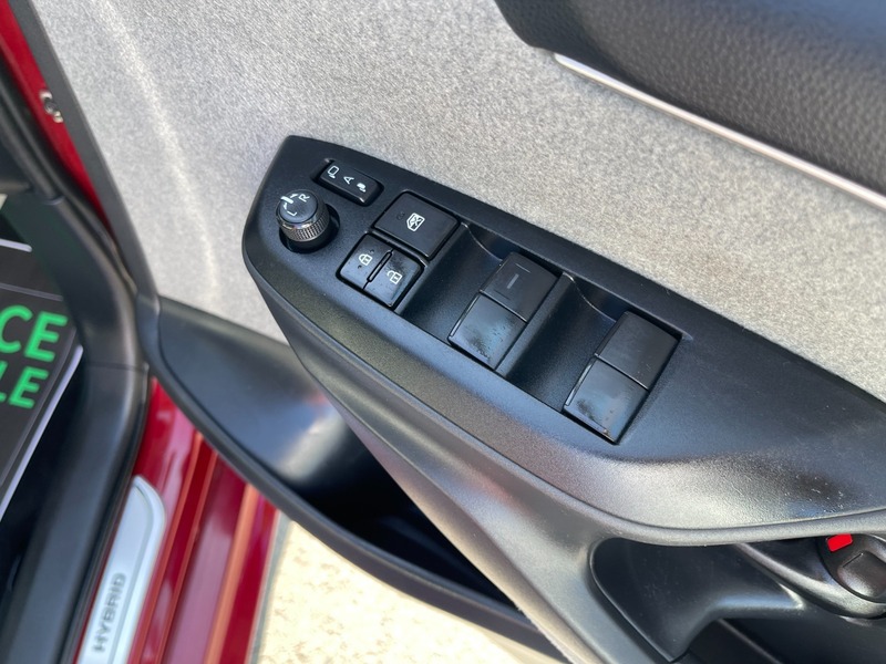 Used Toyota Yaris 2021 for sale - 76706526: Photo 35