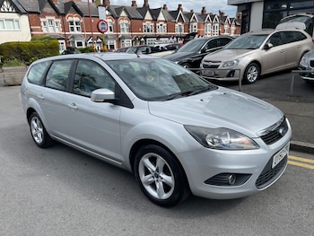 Used Ford Focus 2010 for sale - 78313764: Photo