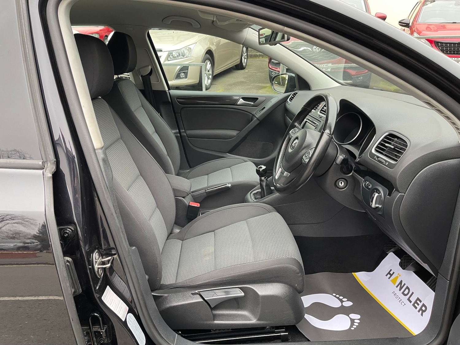 Used Volkswagen Golf 2011 for sale - 77889247: Photo 22