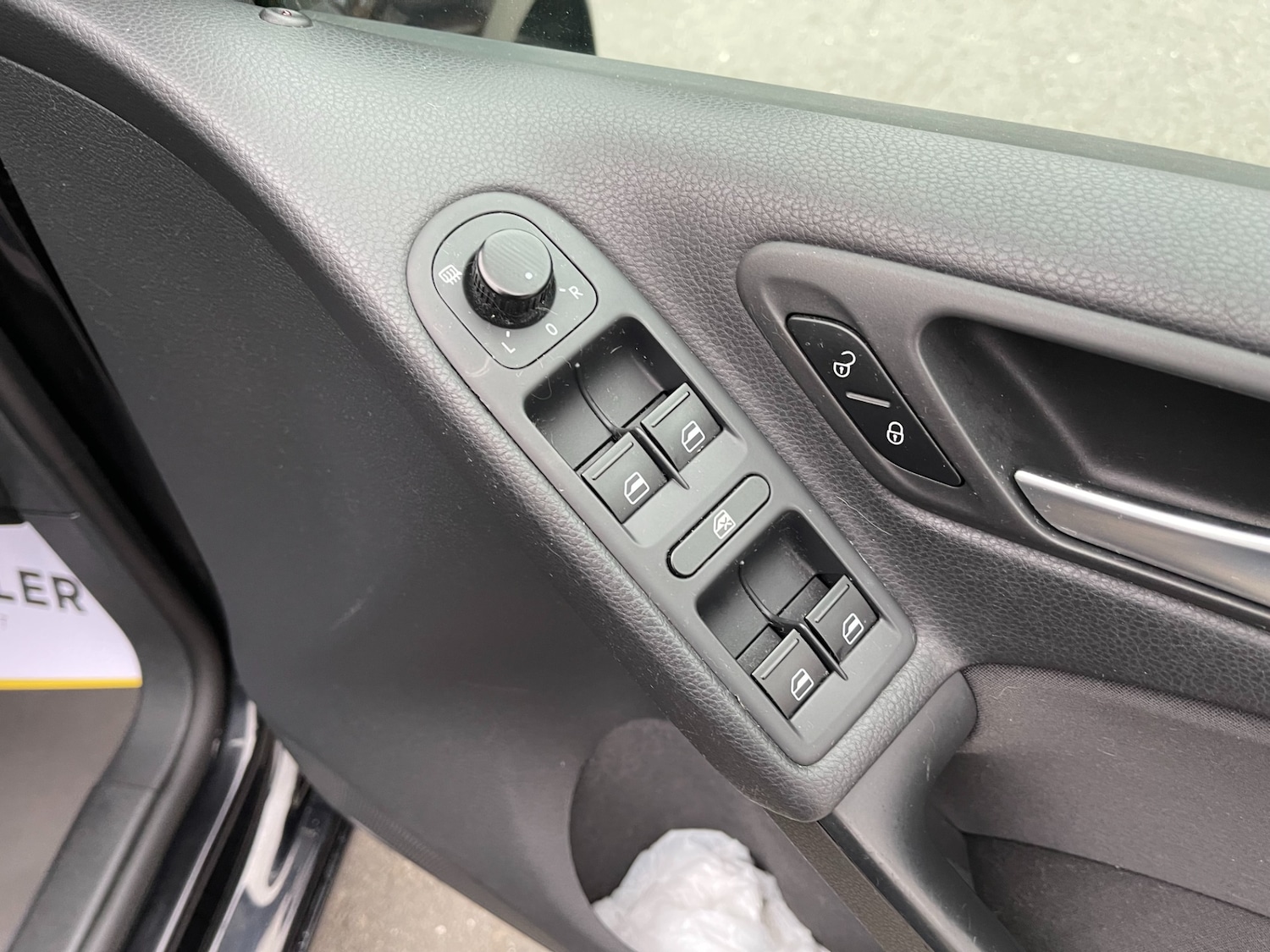 Used Volkswagen Golf 2011 for sale - 77889247: Photo 28