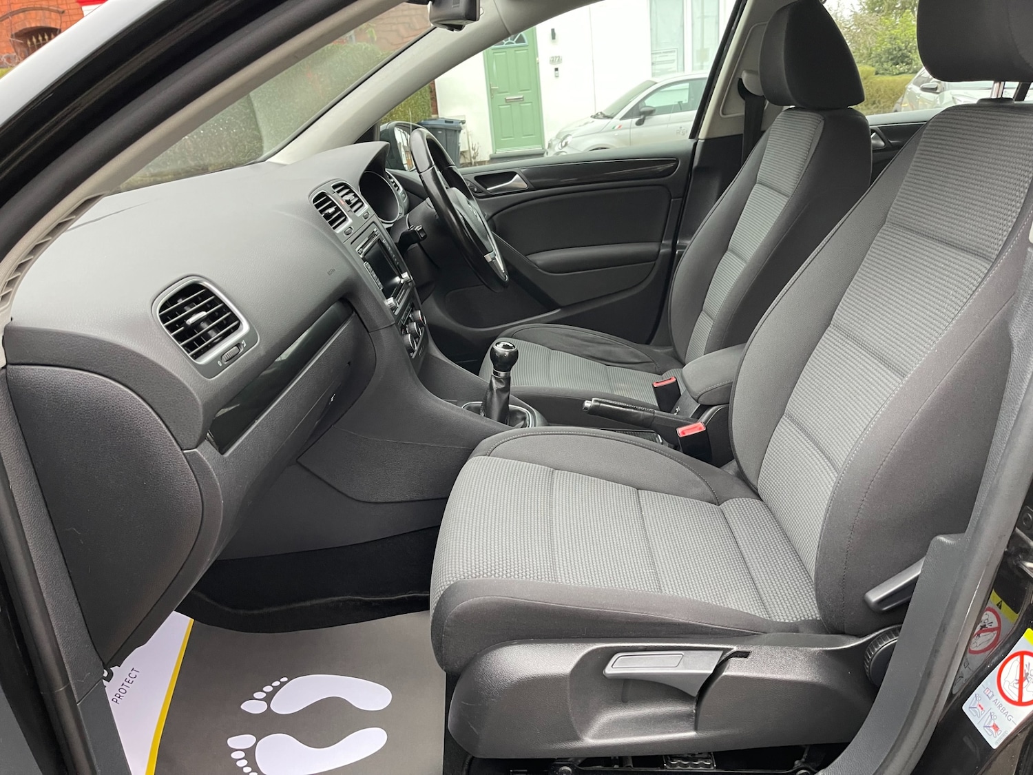 Used Volkswagen Golf 2011 for sale - 77889247: Photo 33