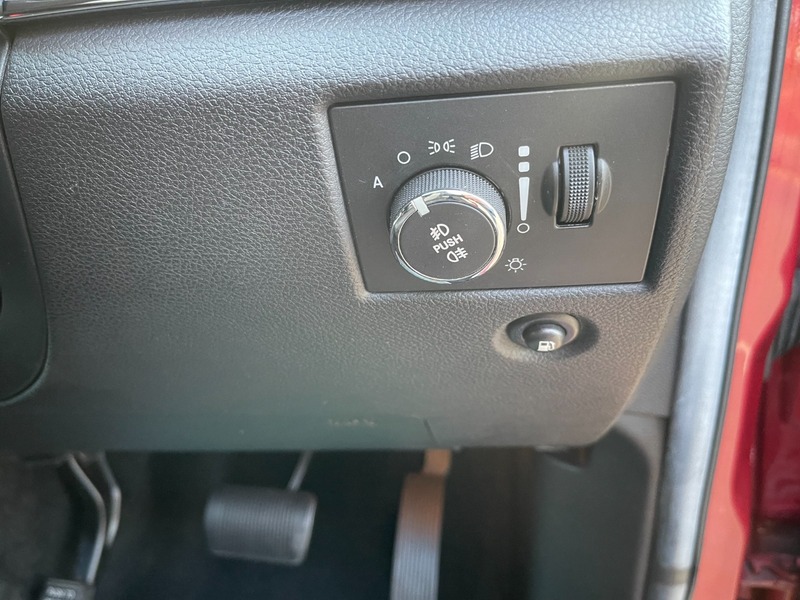 Used Jeep Grand Cherokee 2012 for sale - 76706533: Photo 32