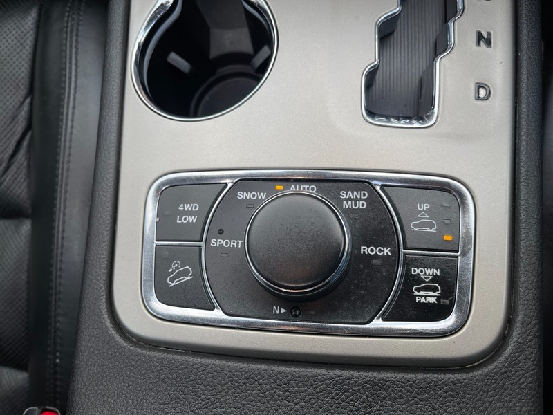 Used Jeep Grand Cherokee 2012 for sale - 76706533: Photo 47