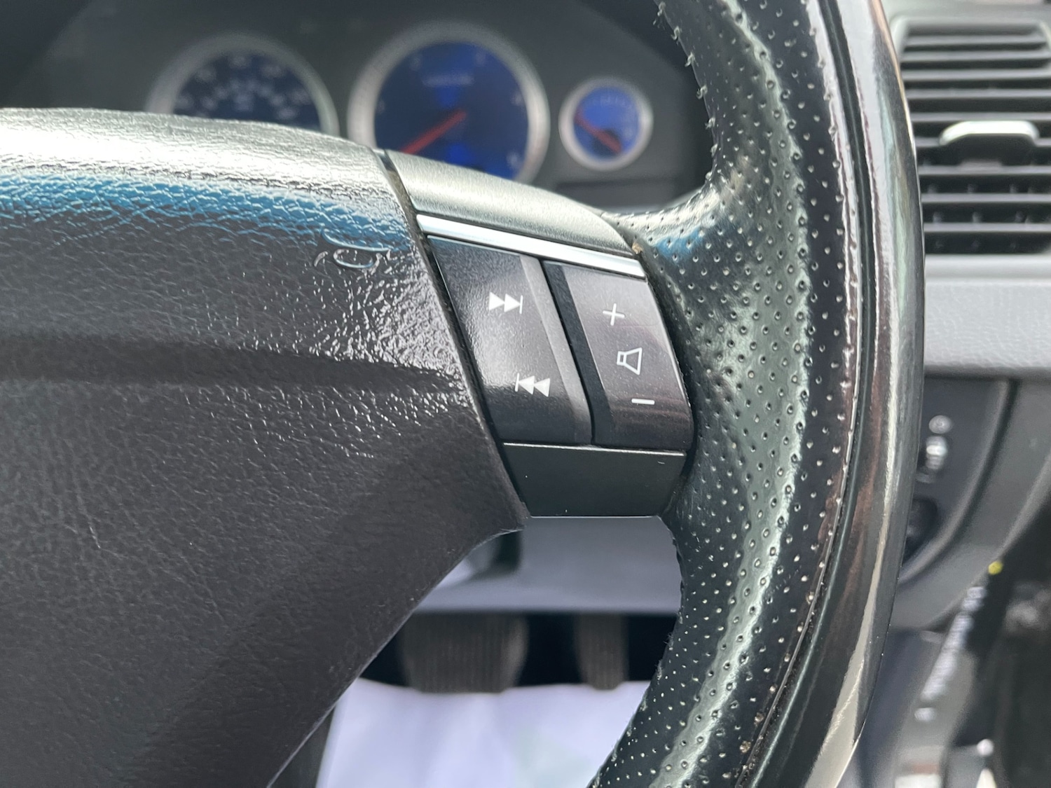 Used Volvo XC90 2009 for sale - 76831933: Photo 29