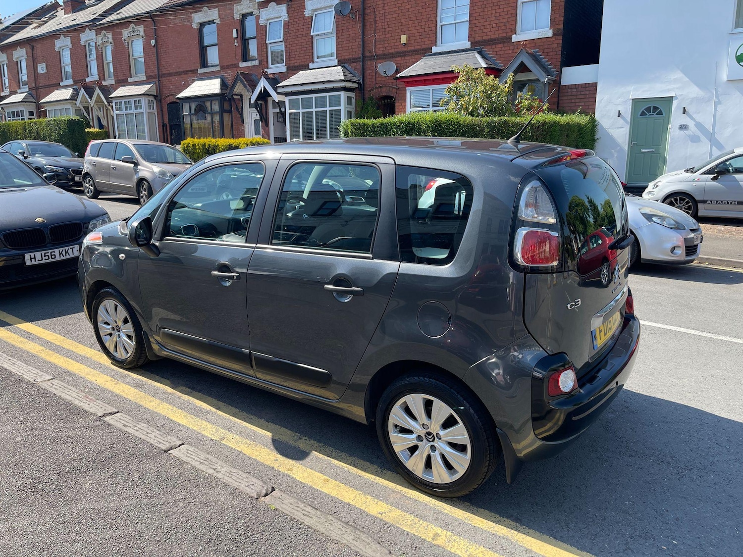 Vehicle 19