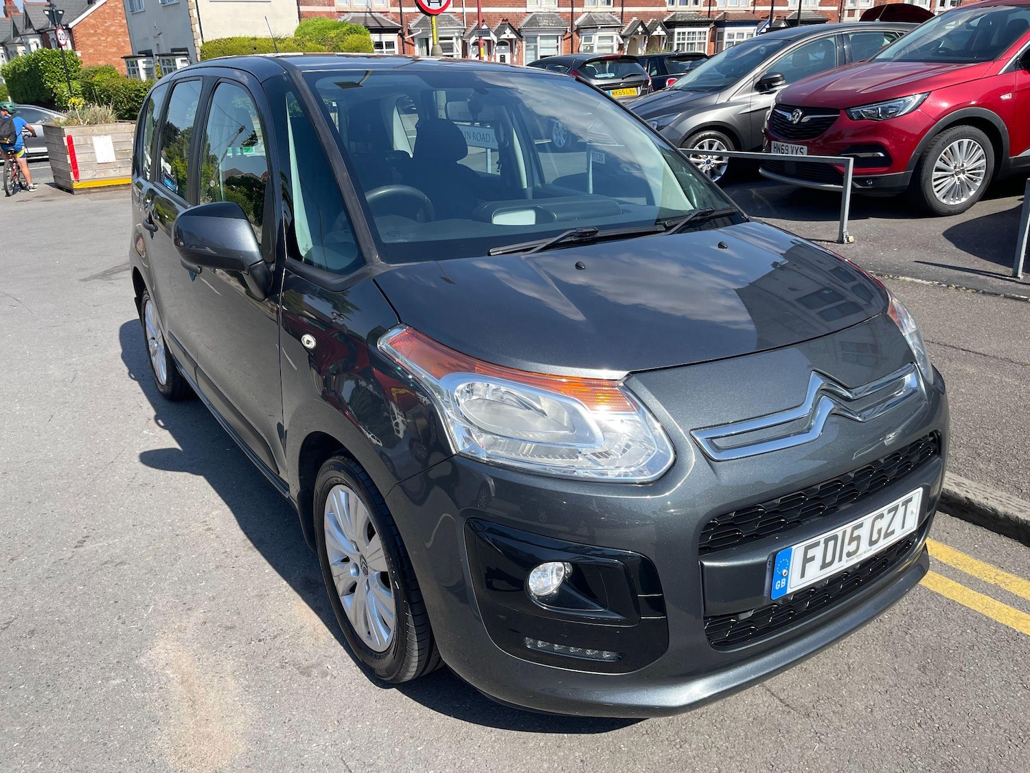Vehicle 5