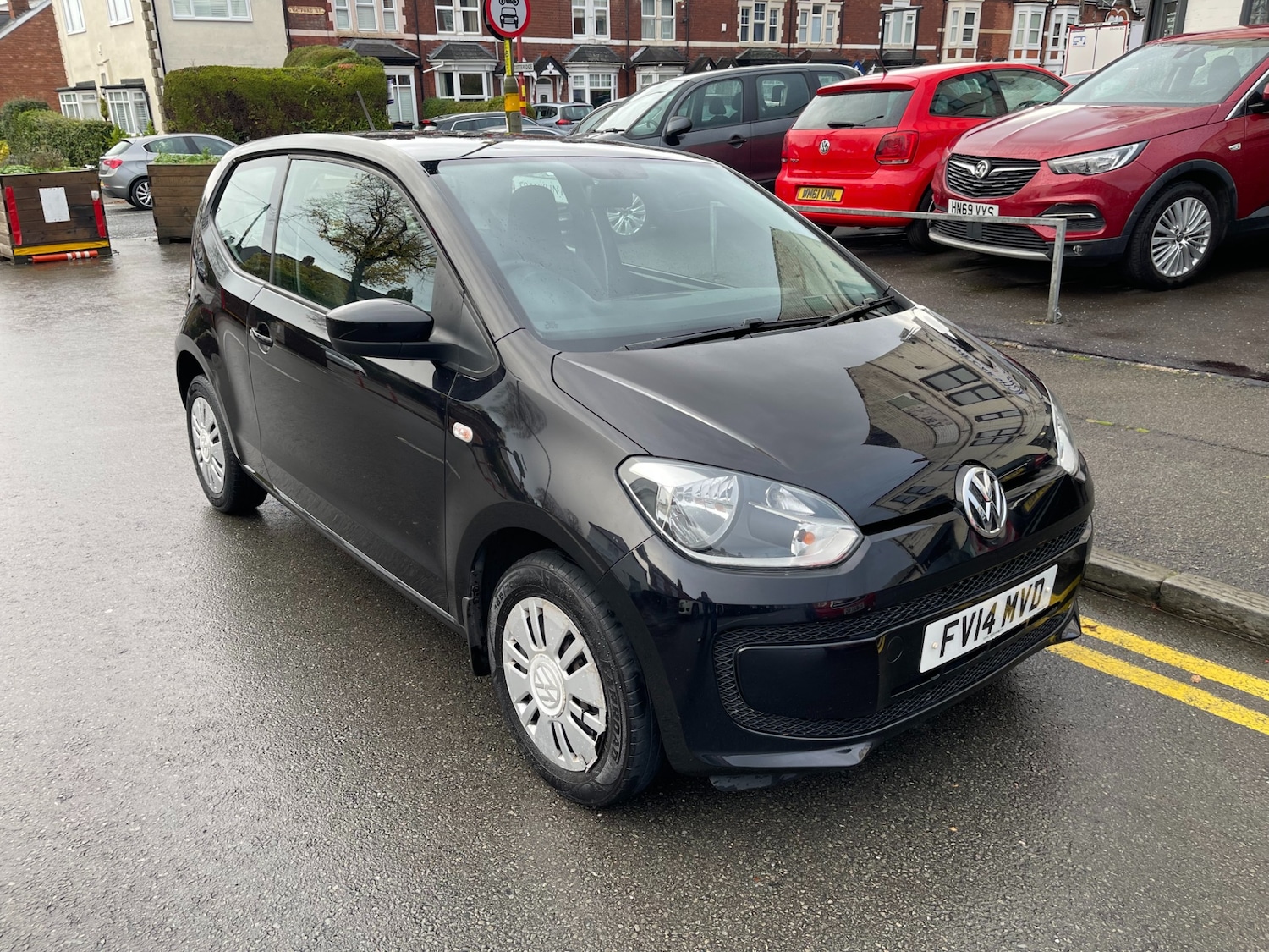 Used Volkswagen up! 2014 for sale - 76734643: Photo 1