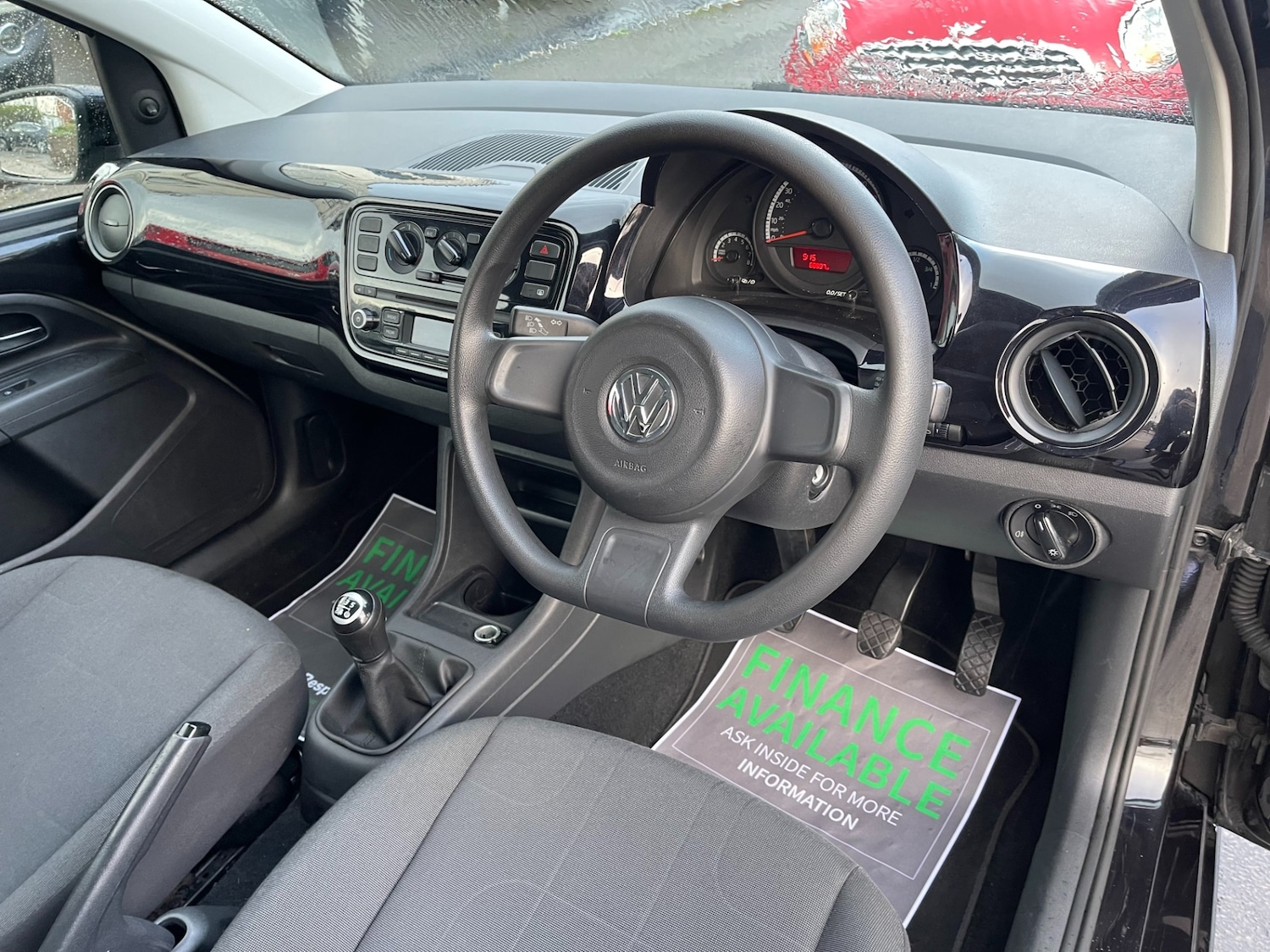 Used Volkswagen up! 2014 for sale - 76734643: Photo 24