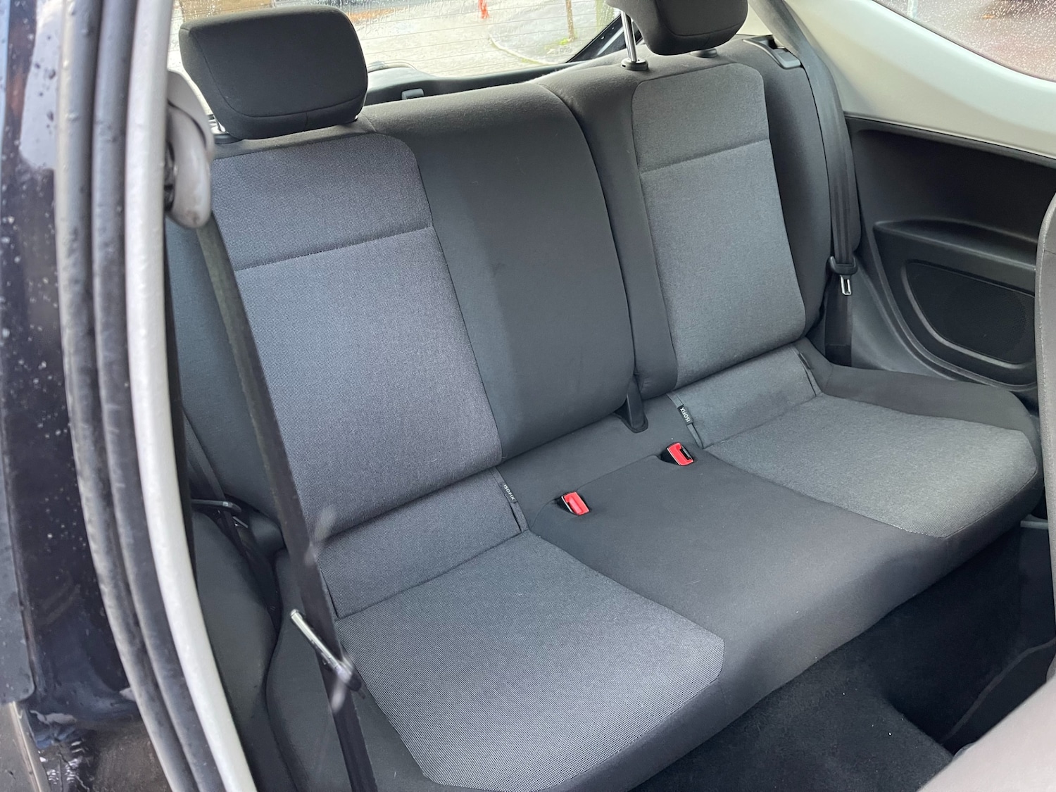 Used Volkswagen up! 2014 for sale - 76734643: Photo 29