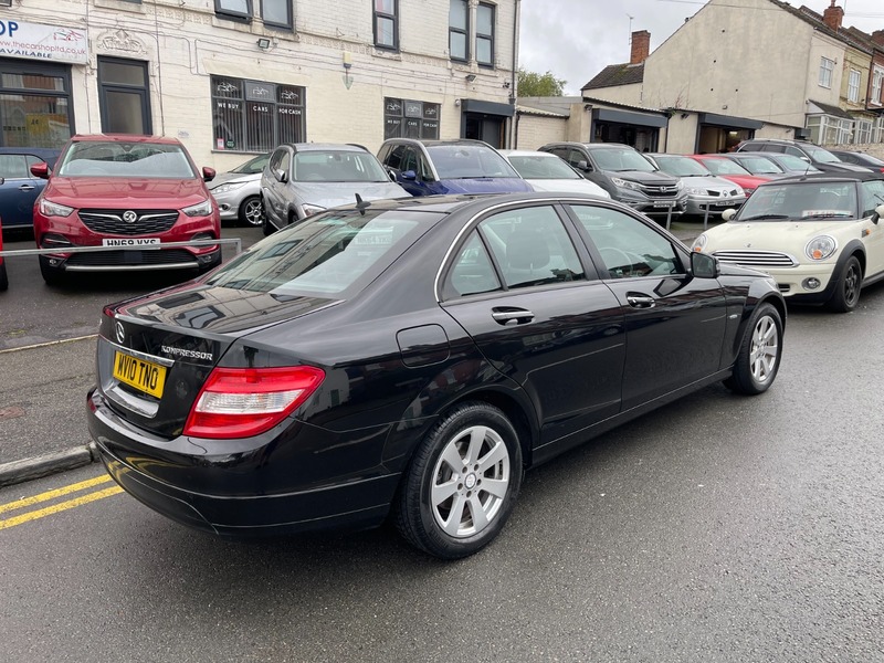 Used Mercedes-Benz C Class 2010 for sale - 76706547: Photo 16
