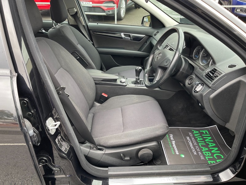 Used Mercedes-Benz C Class 2010 for sale - 76706547: Photo 24