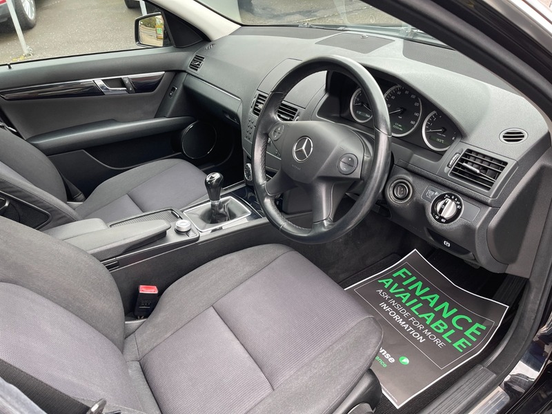 Used Mercedes-Benz C Class 2010 for sale - 76706547: Photo 26