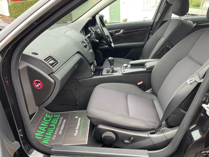 Used Mercedes-Benz C Class 2010 for sale - 76706547: Photo 39