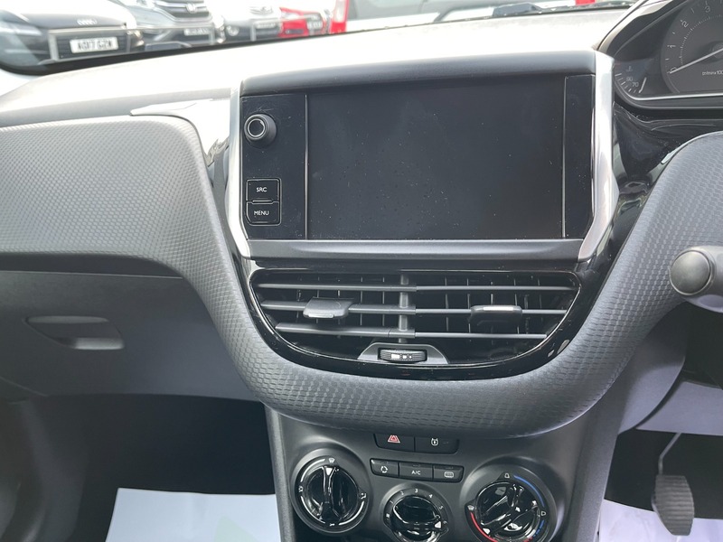 Used Peugeot 208 2018 for sale - 77200997: Photo 25