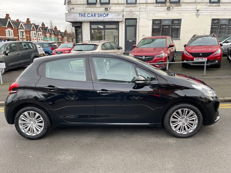 Used Peugeot 208 2018 for sale - 77200997: Photo 8