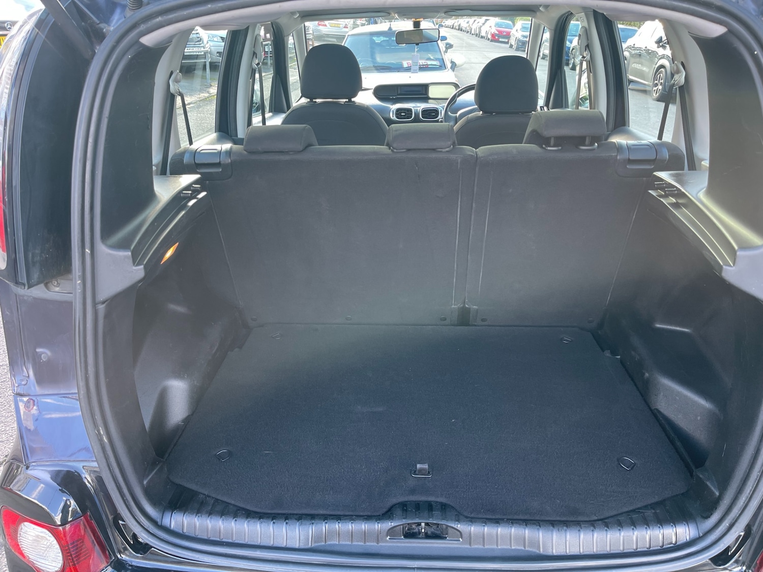 Used Citroen C3 Picasso 2015 for sale - 77746174: Photo 28