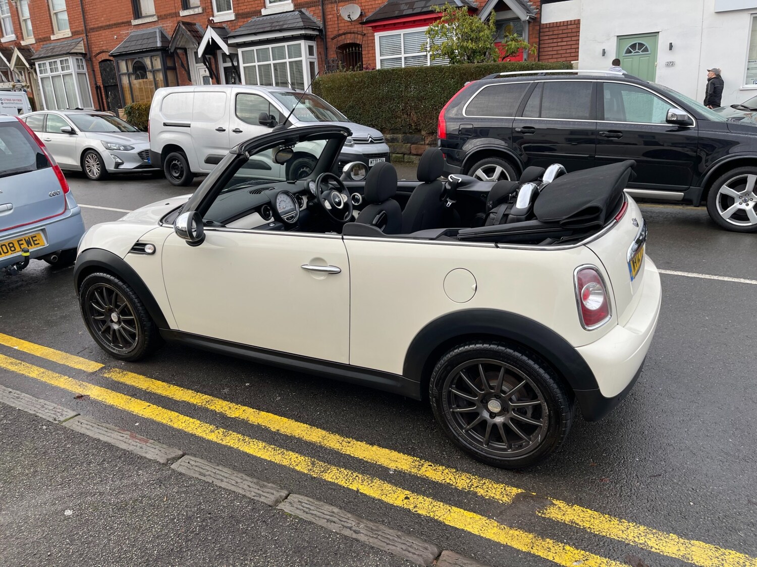 Used MINI Convertible 2012 for sale - 77195710: Photo 12